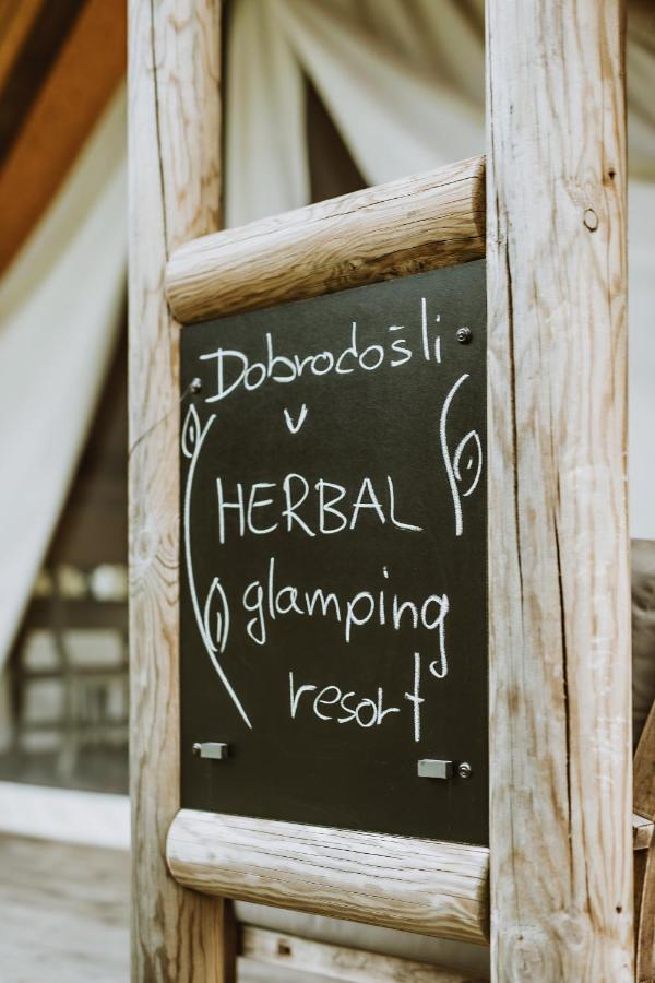 Herbal Glamping Resort Ljubno Екстер'єр фото