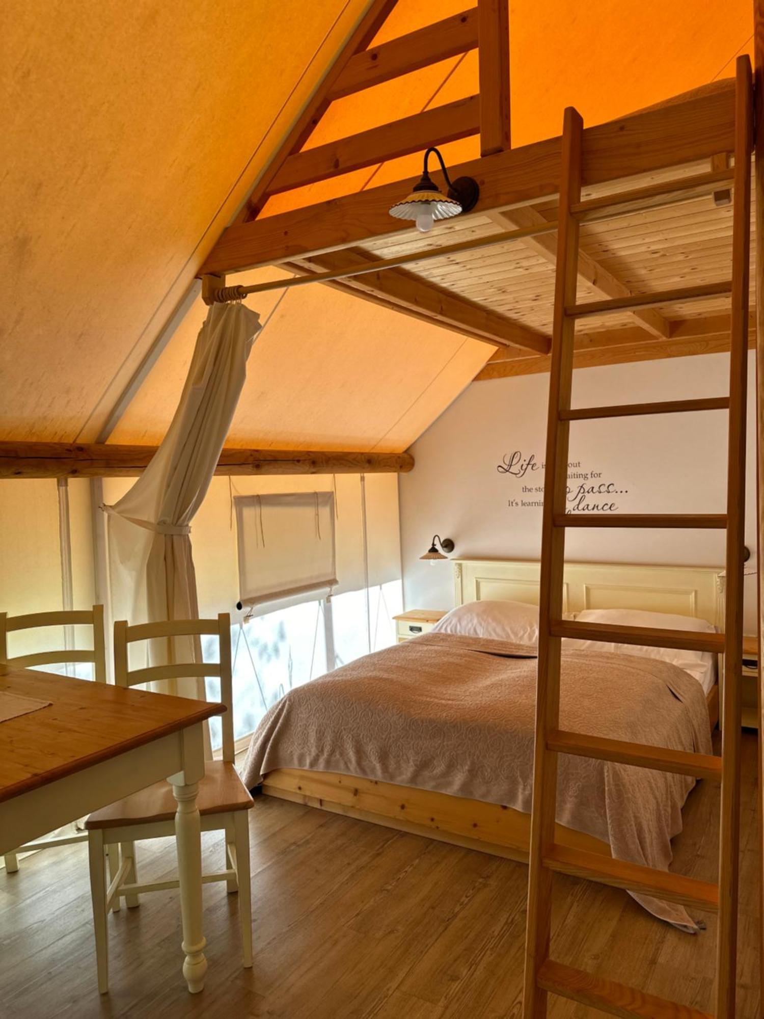 Herbal Glamping Resort Ljubno Екстер'єр фото