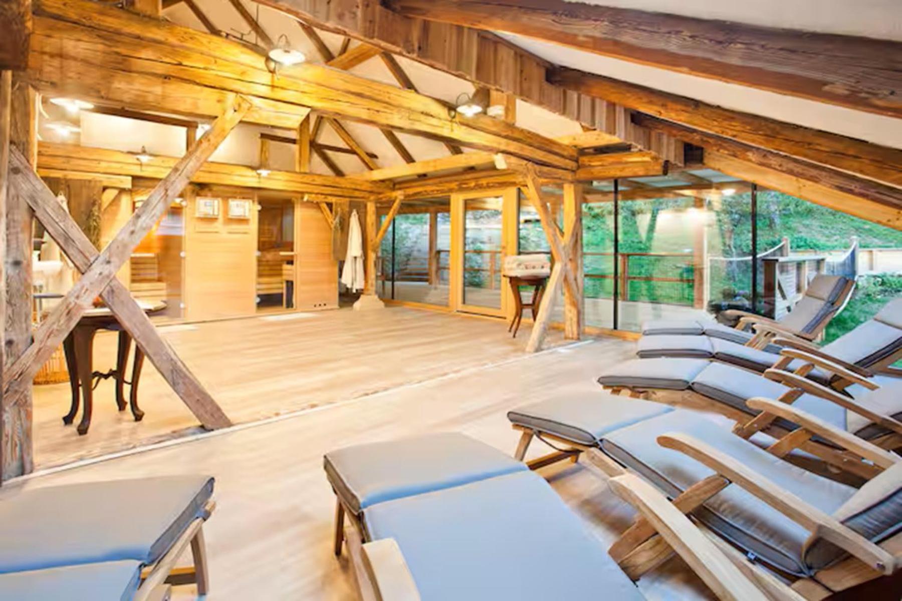 Herbal Glamping Resort Ljubno Екстер'єр фото